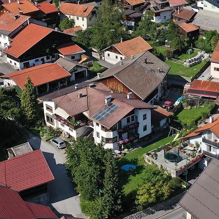 Haus Gamper-Haselwanter Apartment Tarrenz Bagian luar foto