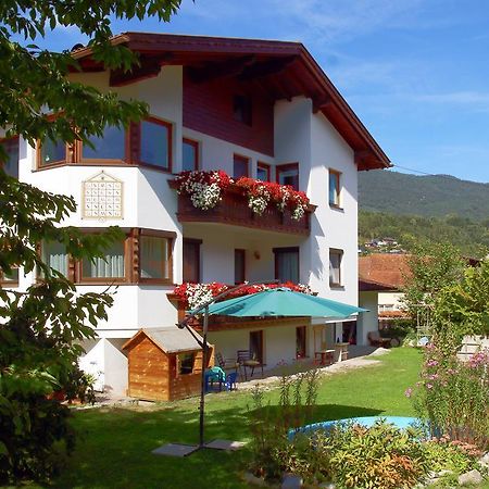Haus Gamper-Haselwanter Apartment Tarrenz Bagian luar foto